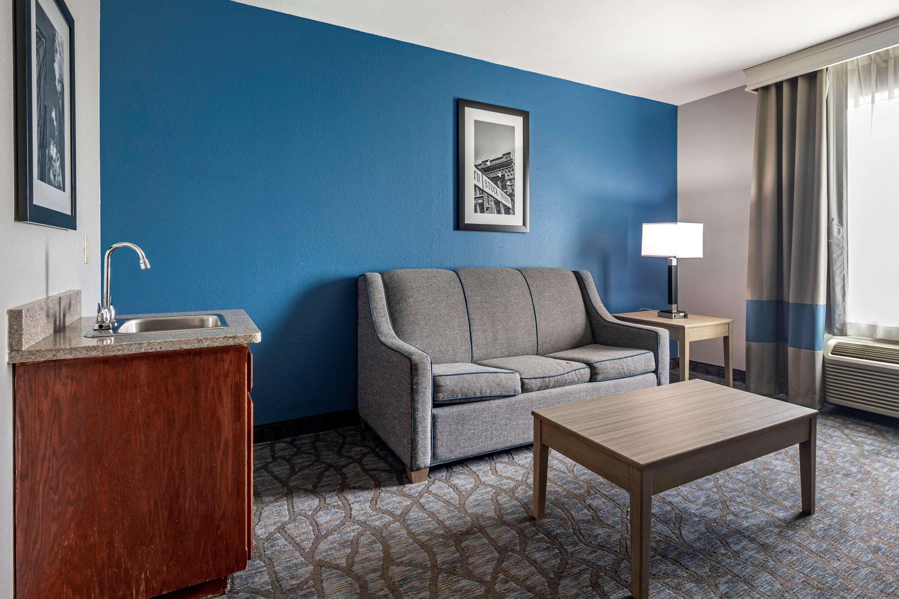 Comfort Inn & Suites Mansfield Εξωτερικό φωτογραφία