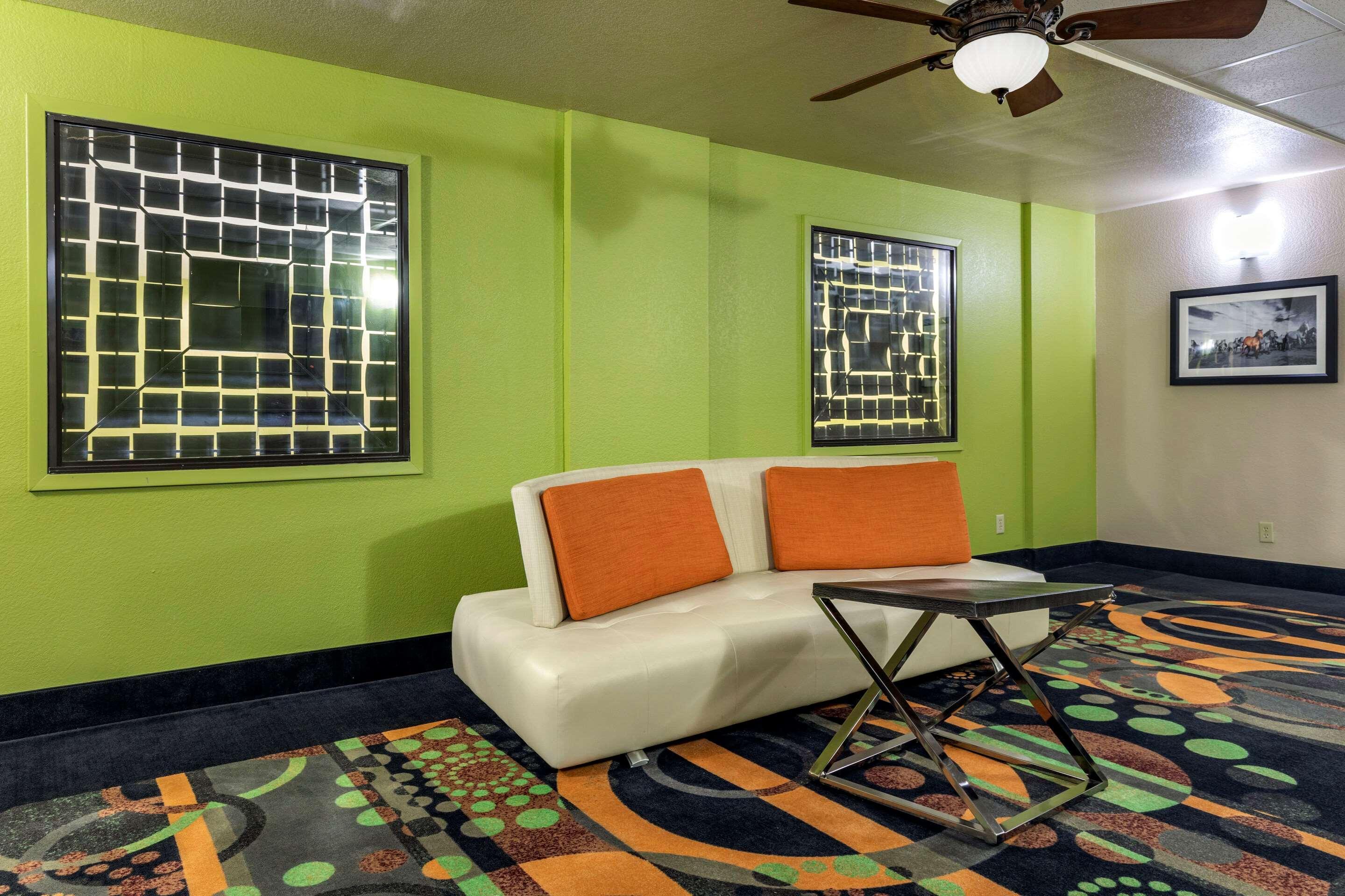 Comfort Inn & Suites Mansfield Εξωτερικό φωτογραφία