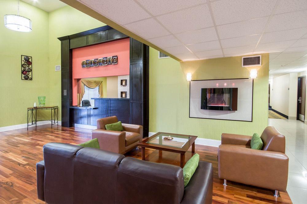 Comfort Inn & Suites Mansfield Εξωτερικό φωτογραφία