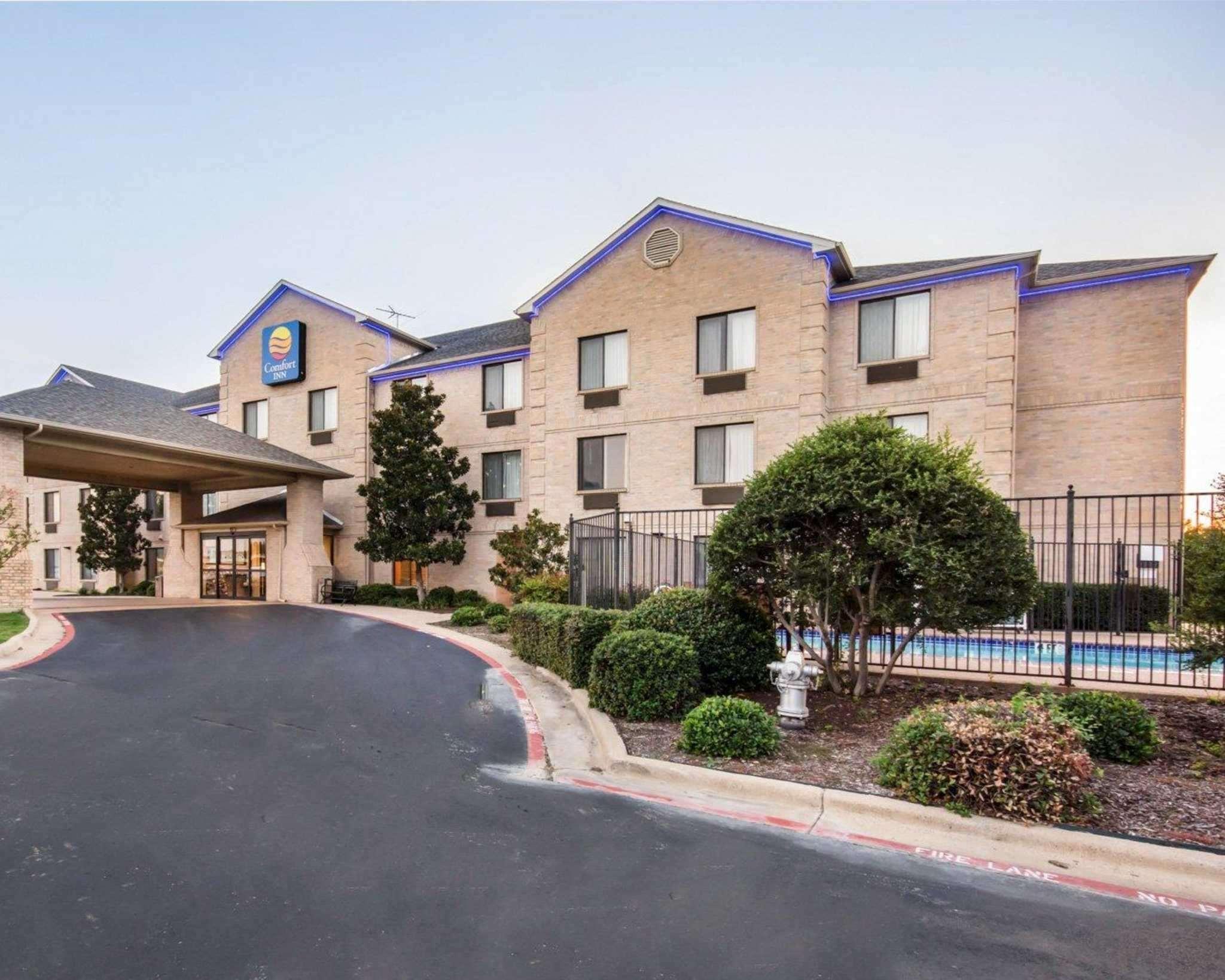 Comfort Inn & Suites Mansfield Εξωτερικό φωτογραφία