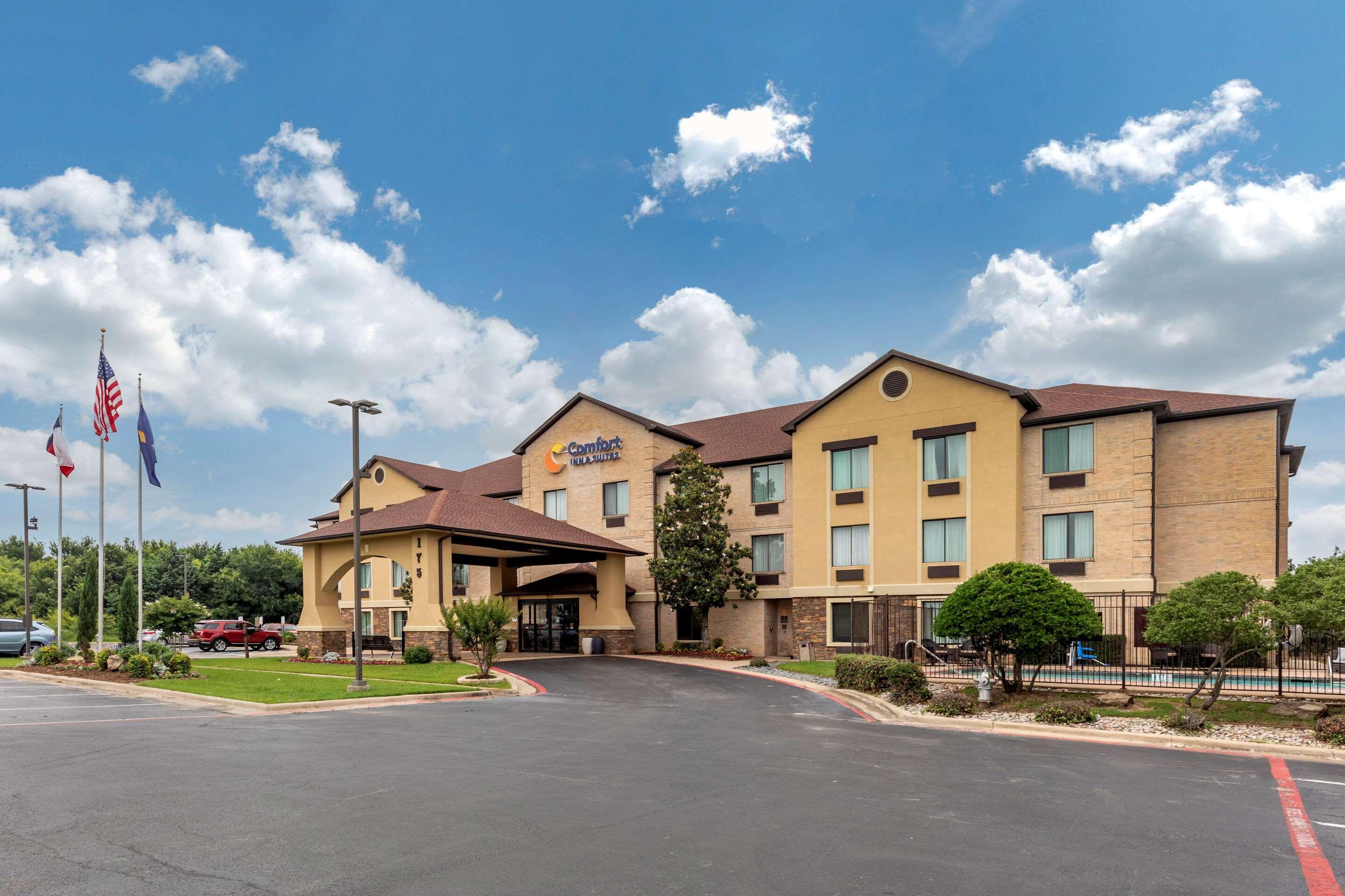 Comfort Inn & Suites Mansfield Εξωτερικό φωτογραφία